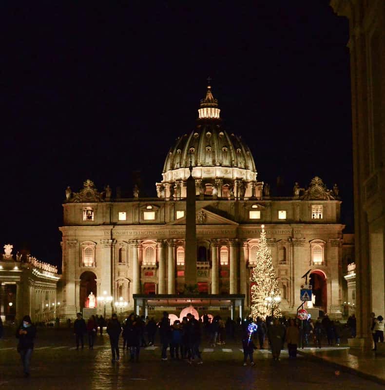 St Peter’s Square in a previous Christmas season